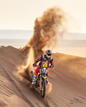 Toby Price Instagram - Stage 2 🏁 7th
Overall ⏱️ 8th
Lots of tricky notes in the road book today but got through pretty comfortably. Lost a bit of time to the guys in the front but it’s only Day 2, still a long way to go…
#Dakar2024