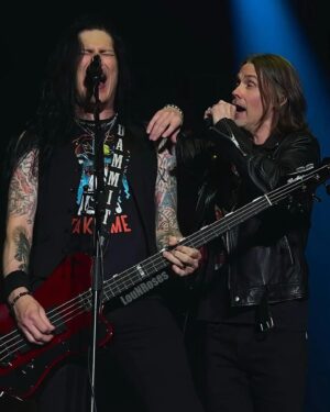 Todd Kerns Instagram - As per yesterday’s post where I said we look like a couple of drunks in the pub with me crying over a broken heart and Myles consoling me-THIS is what it would look like…if said pub also allowed cats. Artwork by the great @bdulin78 Thank you for your work. You are a visionary! Enjoy a restful Sunday, fam! Big love! #myleskennedy