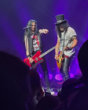 Todd Kerns Instagram - Hey I know that dude. Don’t tell me! Brother Slash and I at the final show of the SMKC The River Is Rising: The Rest Of The World Tour 2024 in Paris, France. I could be wrong. I often am. Go see brother Slash on his blues tour with @tash_neal @theteddyzigzag @johnnygriparic @mmjerome and a whole lot more. Super bad ass. Wish I could but I’ll be in Italia with @heroesandmonstersband then off to Canada for @toquerocks summer. But first TONIGHT I’ll be @hrcvegasstrip with the @rock_vault posse for one last show before summer tour shenanigans. I’ll be back. I always come back. Wishing you a very happy weekend. Happy Saturday! #smkc #slash #ontour Photo by @musenovember !