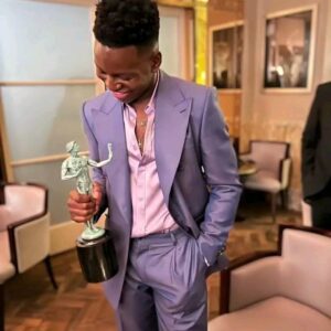 Toheeb Jimoh Instagram - Yesterday was a movie!! @sagawards @sagaftra 

#tedlasso #toheebjimoh #sagawards