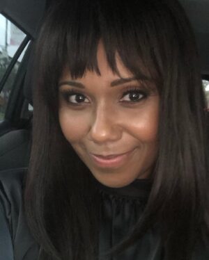 Toks Olagundoye Instagram - The premiere for the new series, Fatal Attraction, on Paramount. Tune in on April 30th to watch me as Conchita Lewis. Hope you’re having a beautiful week ♥️
•
#FatalAttraction #NewSeries #Coming Soon #StayTuned