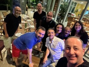 Tolga Çevik Instagram - Bir güzel Adana akşamı… #TOLGSHOW  @aytekin.erdinc @emiryalki @canciblak @eylulde @zukijan @ilgazdeveci @firatdparlak @atikozer