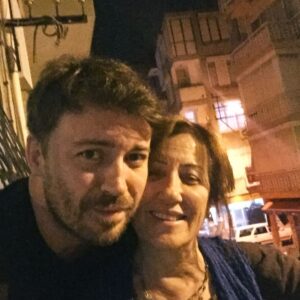 Tolga Güleç Instagram - Keşke anneler ölümsüz olsa.