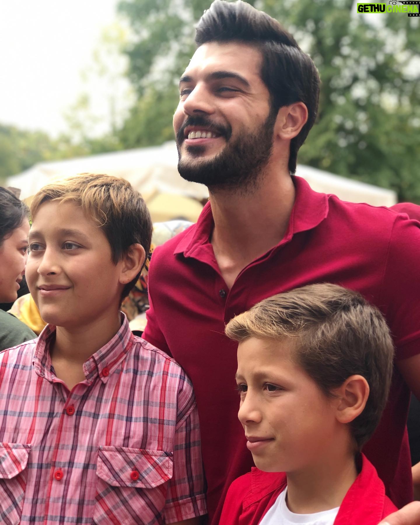 Tolga Mendi - 98.2K Likes - Kansersiz Yaşam Derneği tarafından düzenlenen etkinlikte bugün onlarca özel ve güzel kalbe dokunabilmenin mutluluğunu yaşadık...Hepiniz ayrı ayrı çok özelsiniz❤️ @kansersizyasam 
@hiragungor1 
@didakaymaz