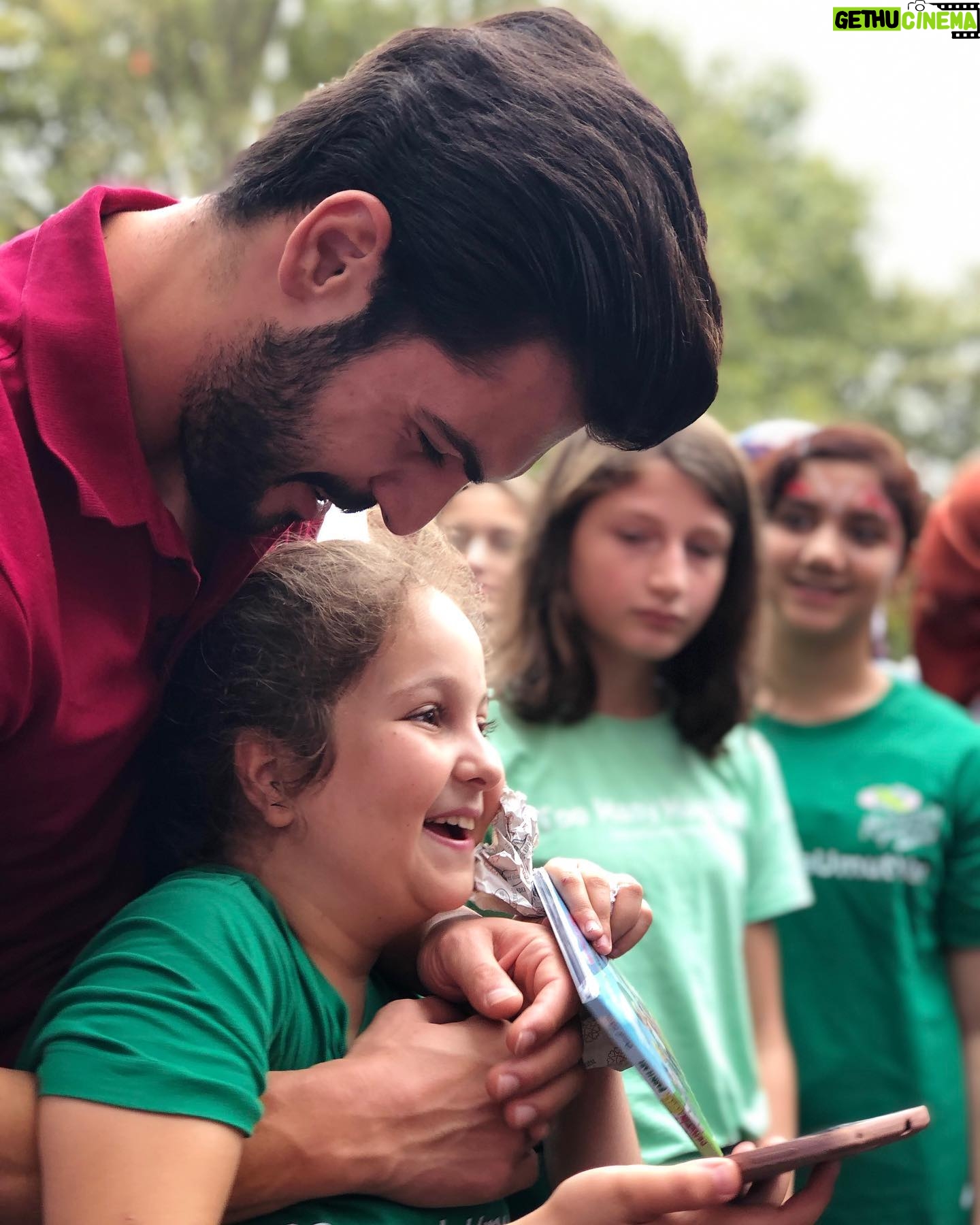 Tolga Mendi - 98.2K Likes - Kansersiz Yaşam Derneği tarafından düzenlenen etkinlikte bugün onlarca özel ve güzel kalbe dokunabilmenin mutluluğunu yaşadık...Hepiniz ayrı ayrı çok özelsiniz❤️ @kansersizyasam 
@hiragungor1 
@didakaymaz
