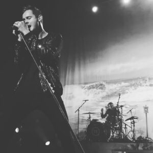 Tom Chaplin Instagram - Happy 4th Birthday to The Wave!

Once you make and tour an album, it’s rare that you go back and listen to it. However, the other day, my daughter asked Alexa to play “The Wave”! It was lovely to hear it again - firstly just because I think it holds up pretty well, but also because it brought back a rush of happy memories...
I met and wrote with some wonderful and creative people. I got to tour it with a fabulous bunch of friends. I also discovered over time that the record resonated with many more folks than I ever anticipated. 
So here’s me raising a glass of non-alcoholic beer to The Wave and all of you who surfed it with me. 

Lots of love, Tom x 

📷 by KerryH