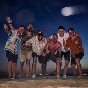 Tom Davis Instagram - MY GUYS…. HERE WE GO….