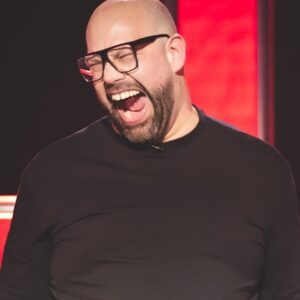 Tom Davis Instagram - Still coming down from last night, thanks to everyone who came down to support, Portsmouth you were incredible mate, proud to have recorded my first special in your sweet city. Big shout out to everyone behind the scenes who brought the show to life @jamesdefrond @littlemissflo @antonialambis @anna_sheldrake @wicksy83 @peterowedop @royestabrook @khegs1 @dineshnathancomedian @elliottandrews @offthekerbcomedy LOVE PEOPLE ❤️