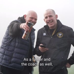 Tom Kerridge Instagram - Join Michelin star chef @cheftomkerridge as he visits his local rugby club @marlowrufc to meet some of the characters playing there 😁

Tom also explains why it’s so important for every child playing rugby to be registered with GMS (Game Management System) 🏉