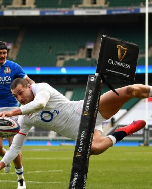 Tom Kerridge Instagram - New event alert 👀

Join us at Twickenham on Thursday 5 December 2024 to celebrate the career of @englandrugby legend, @j0nny_may 🥳

This unforgettable evening will be hosted by @goodbadrugby, who will be joined by legends of the game past and present 🏉
 
What’s more, indulge in a three-course menu created by @cheftomkerridge, who will be there on the evening to meet and mingle with 🍽️

Find our more via the link in our bio 📲