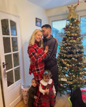 Tom Parker Instagram - Merry Christmas. All our love The Parkers
