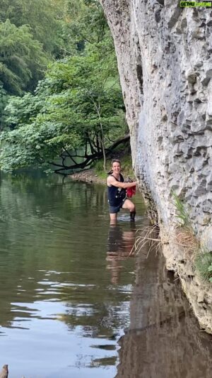 Tom Randall Instagram - Summer UK crag approaches be like… 🤦‍♂️

Thanks to @harleywiddowson for such a supportive attitude. As always with these things, it’s best not to turn back even when you know you’ve made a terrible decision. 

At least I know the upper approach route is definitely a little better.