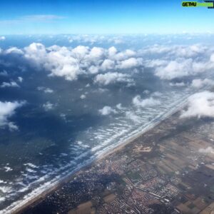 Tom Scott Instagram - Bit windy down there.