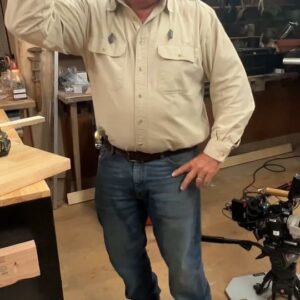 Tom Silva Instagram - Goofin around behind the scenes 🤣

#charleston #homeimprovement #dancing
#diy #woodworking #woodworkingcommunity #carpentry #humor

@kevinoconnortoh @thisoldhouse @asktoh