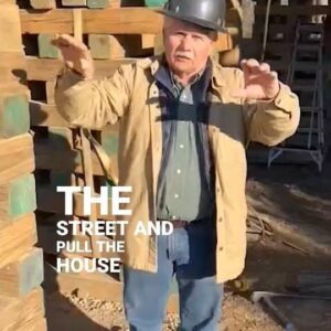 Tom Silva Instagram - We're moving a house!
#toh #thisoldhouse #tohnashville