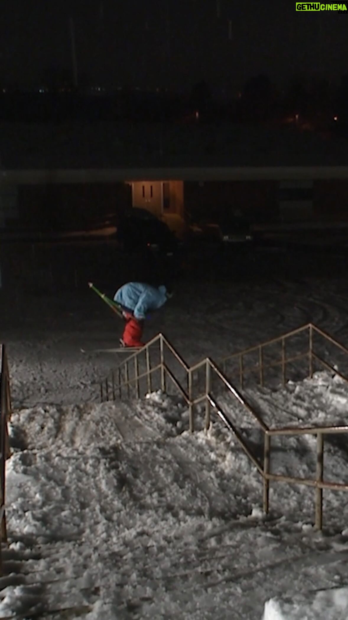 Tom Wallisch - 6.9K Likes - @twallisch 2009 Gagnier Quad Kink raw cut from our tenth annual film “Refresh”.
Also out on our YT!
Audio from our “Level 20” retrospective podcast on Spotify/Apple Podcasts.
RIP the Gagnier Quad Kink in Ogden UT. Gone but never forgotten.
#Level1Refresh