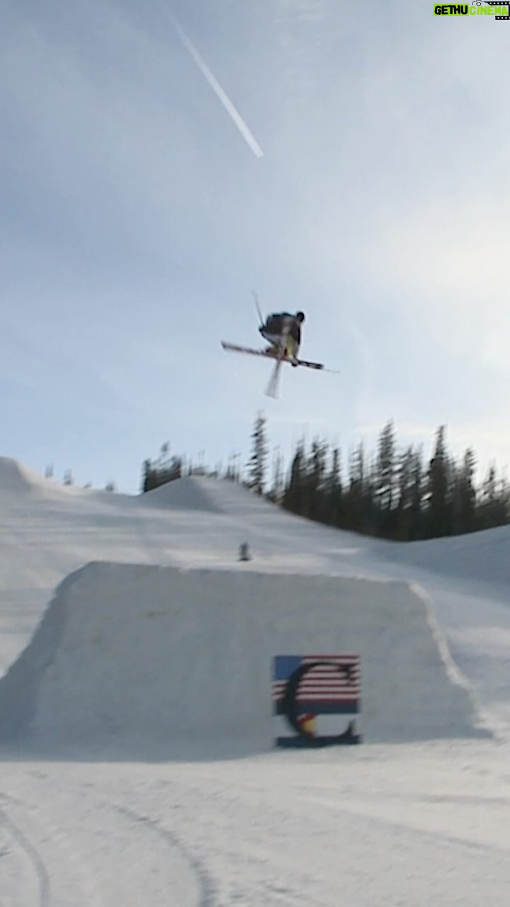 Tom Wallisch - 4.6K Likes - Both ways sw10, 15 years ago 🐐 @twallisch “Refresh” segment (2009) is available now on our YouTube. Check it out!
#Level1Refresh