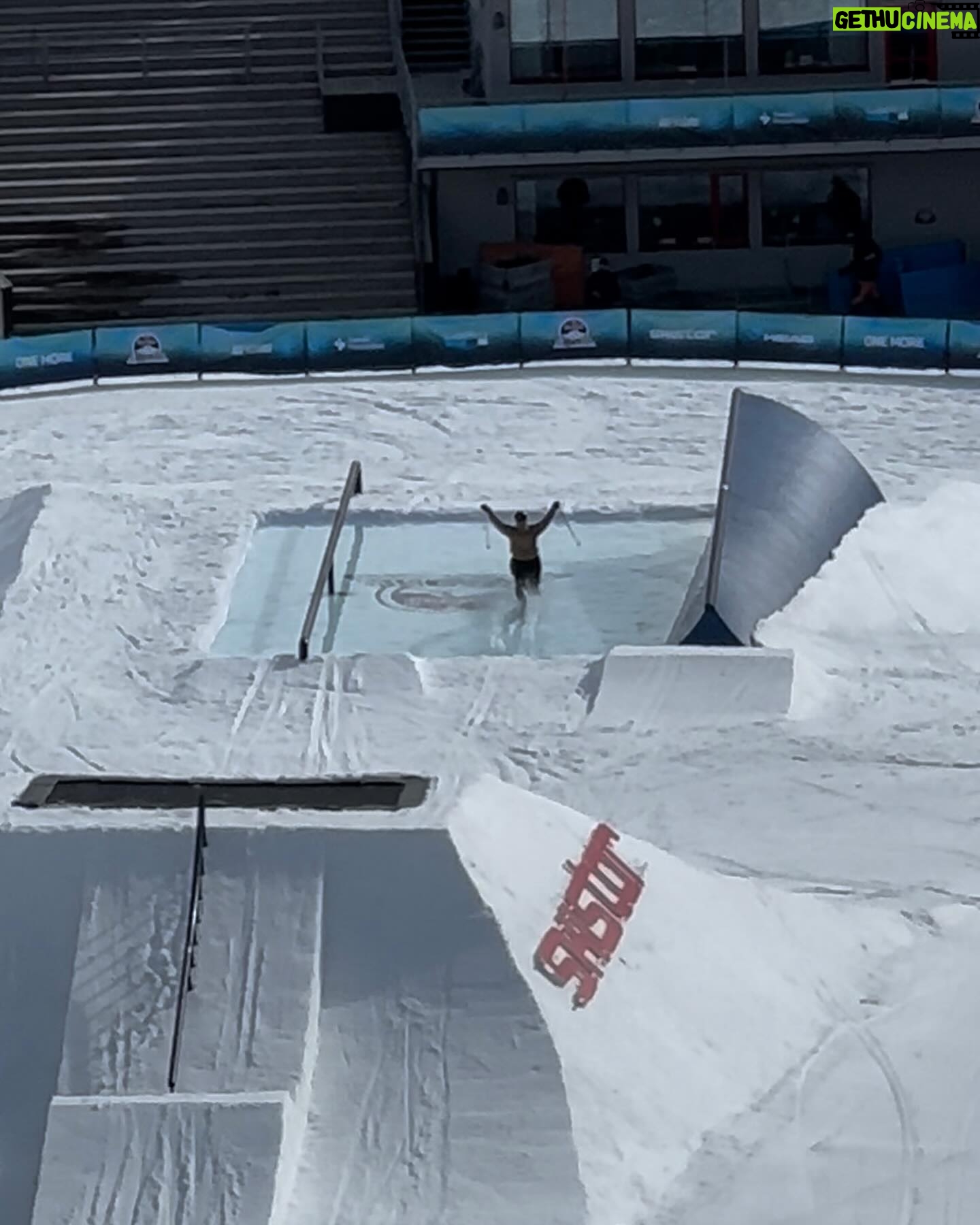 Tom Wallisch - 7.7K Likes - Camera roll dump of moments from @jespertjader ‘s #redbullunrailistic event here in Sweden 🇸🇪. Too fun riding a crazy rail setup with so many friends. These first few days have been 🤩// 📲 @stephwallisch and 📸 by @judithbergstrom