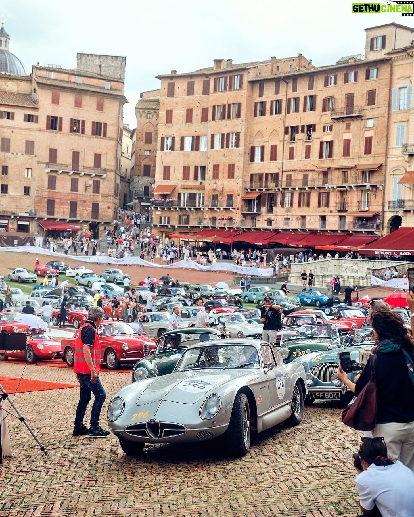 Tom Wlaschiha - 34.4K Likes - We did it ! #millemiglia2023
2200km in 5 days across Italy in
a 1954 Alfa Romeo Sportiva 2000.
Grazie !! @alfaromeoitaliaofficial @alfa_romeo_de @ninacarmaria
for this crazy unforgettable ride 💚🤍❤️