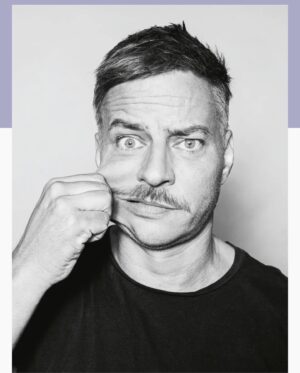 Tom Wlaschiha Instagram - interview without words
danke @szmagazin 

@_paula_winkler_ 📸