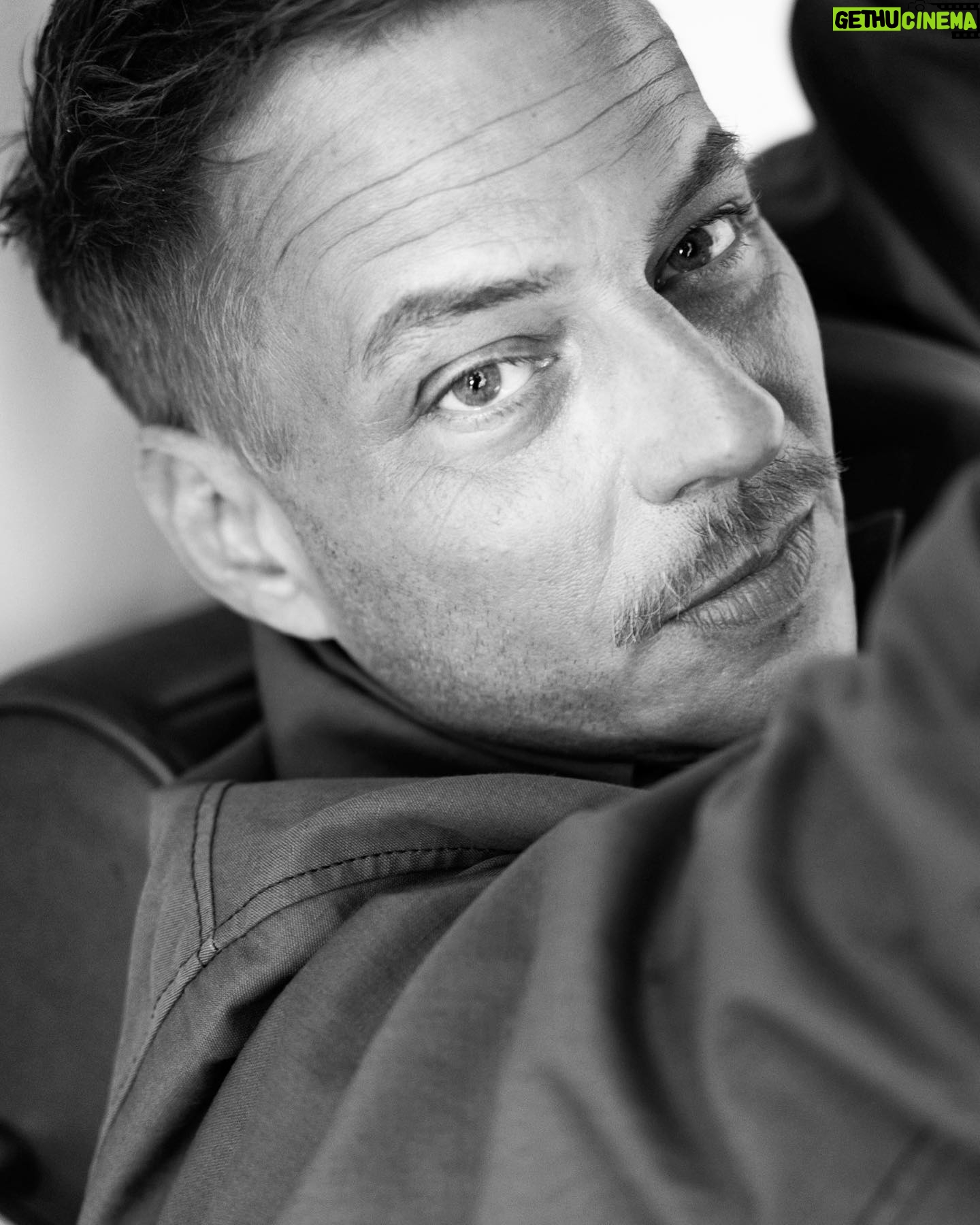 Tom Wlaschiha - 79.2K Likes - chillin‘
#januarymood