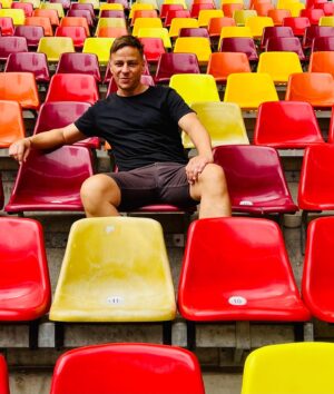Tom Wlaschiha Instagram - colour up ur life

#nationalarena #romania