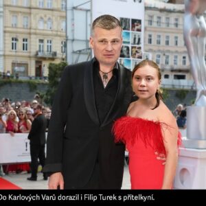 Tomáš Břínek Instagram - To by mě zajímalo, jak tam přijeli 🤔❤️ #tmbk