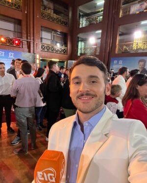 Tomás González Instagram - Hoy finalizan los Juegos Panamericanos y pronto comienzan los Parapanamericanos! Que increíble ha sido ver a todos los chilenos disfrutar de lo mejor del deporte de nuestro continente en @santiago2023oficial ❤️‍🔥
Agradezco a @canal13cl por haberme dado la oportunidad de comentar en @deportes13cl  y por supuesto a Neven Ilic, Presidente de @panamsports  por habernos traído esta gran fiesta del deporte a Chile y por haberse acordado de generaciones previas de deportistas que representamos a Chile durante décadas en Juegos Olímpicos y Panamericanos, permitiéndonos formar parte de esta gran fiesta deportiva💪🇨🇱🏅 
Felicidades a cada uno de los deportistas chilenos junto a sus entrenadores y familiares que nos han representado de la mejor manera y a todos quienes han trabajado muchísimo para poder realizar el mayor evento deportivo de la historia de nuestro país!!! #VivaChile 👏👏👏🇨🇱❤️‍🔥