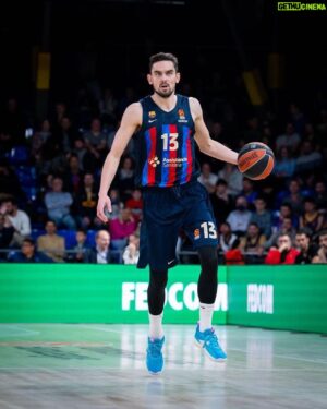 Tomáš Satoranský Instagram - Buena semana👌🏻 3️⃣de3️⃣ #klukzflóry @fcbbasket