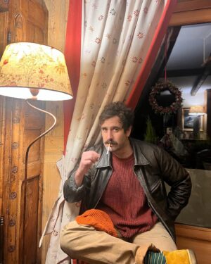 Tommaso Paradiso Instagram - Baffo Natale