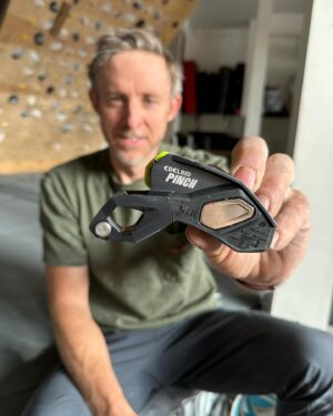 Tommy Caldwell Instagram - I am always impressed with @team_edelrid ability to continually innovate.  We have been making the best, most sustainable and lightest ropes and hardware for years. Now I believe we have the best in class auto block belay device.  I can’t wait to get out and properly use this thing!