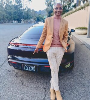 Tommy Davidson Instagram - Date Night in Hollywood at the @jlo #thisismenow premiere @reviverauto #rplate #datenight  #valentinesday