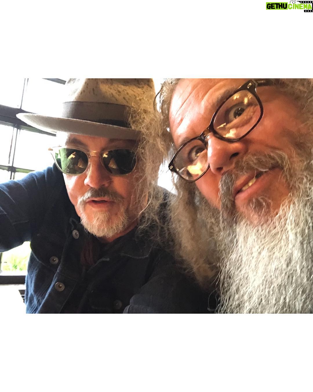 Tommy Flanagan - 42.4K Likes - *Favorite actors I’ve worked with*
The Boone! @markboonejunior known each other a lifetime. friends. family. Gentleman. Legend. Incredible actor. #OneLove