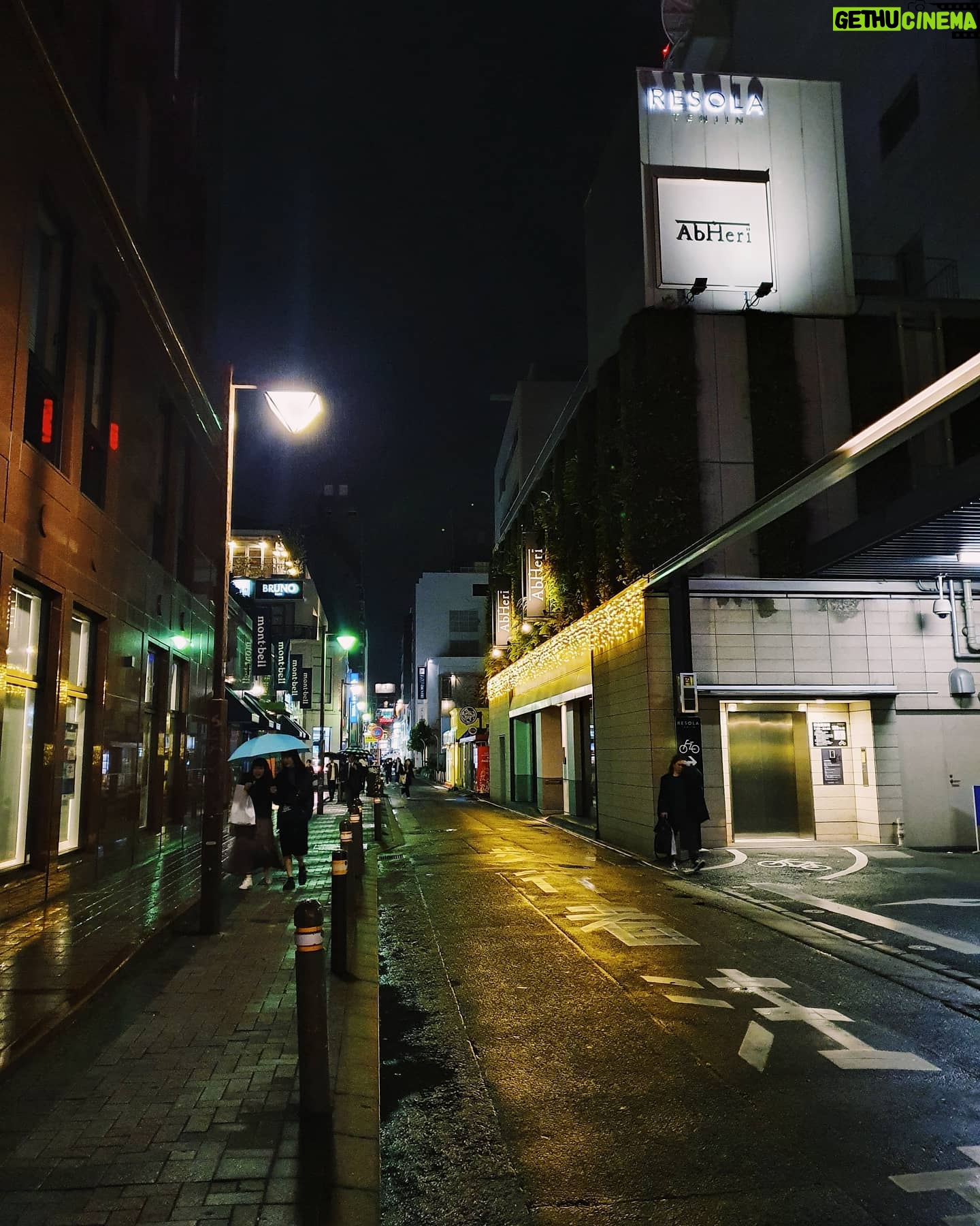 Tomo Visava Thaiyanont - 20.1K Likes - #tb 📷,☂️ #fukuoka