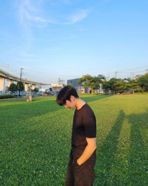 Tomo Visava Thaiyanont Instagram - 🌱🌳