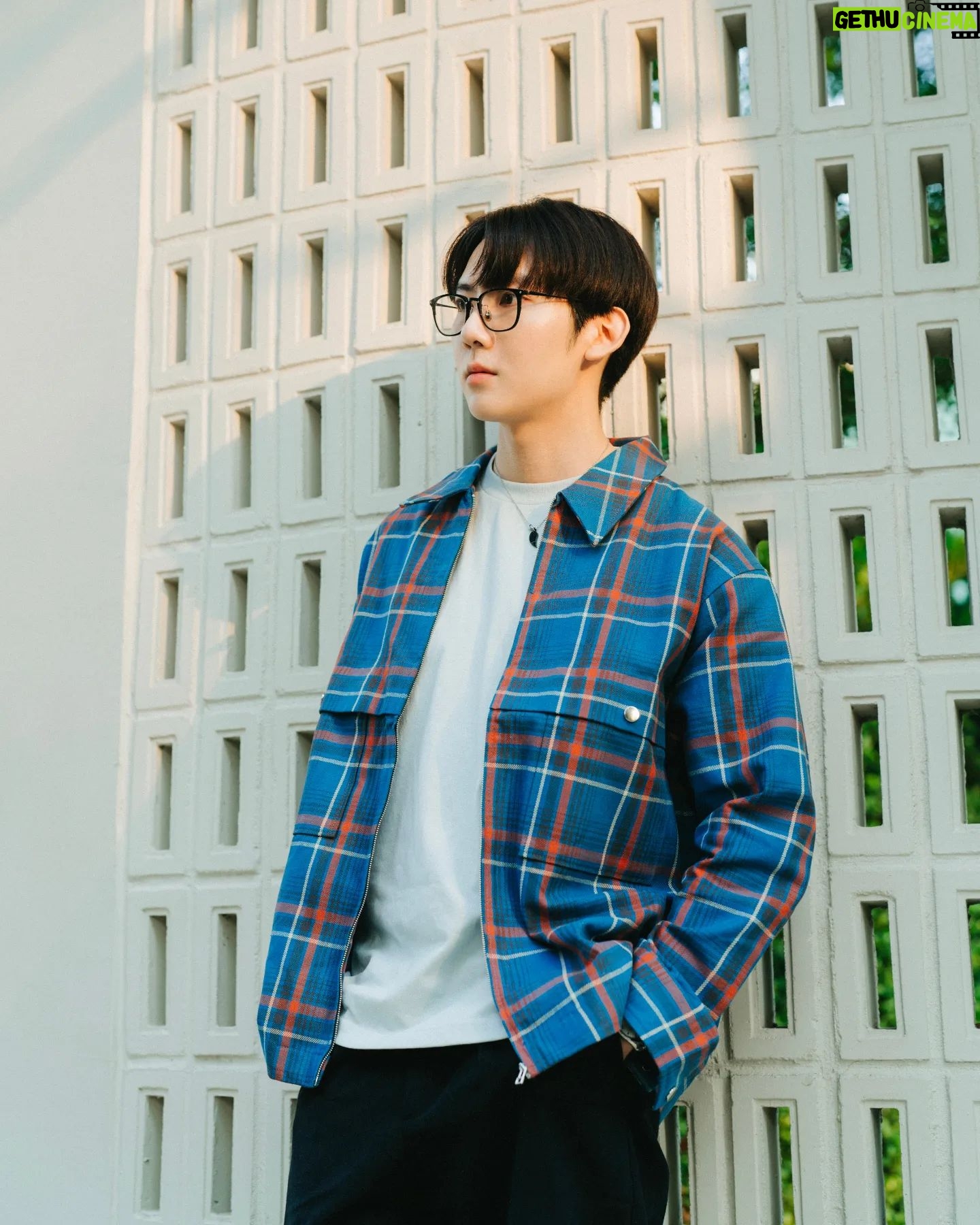 Tomo Visava Thaiyanont - 24K Likes - Today's look by Niko and...
.
@nikoand_thailand_official กำลังจะมาเปิดที่ไทยเร็วๆนี้แล้ว เตรียมช้อปกันได้เลยครับ ! 👖👕
.
#nikoand #nikoandstyling #nikoandbangkok #uni9uesense