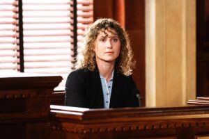 Tony Goldwyn Instagram - Family for real in TONIGHT’S #LawAndOrder season finale!!! Catch it on @nbc or stream on @peacock . @tessgoldwyn @nbclawandorder