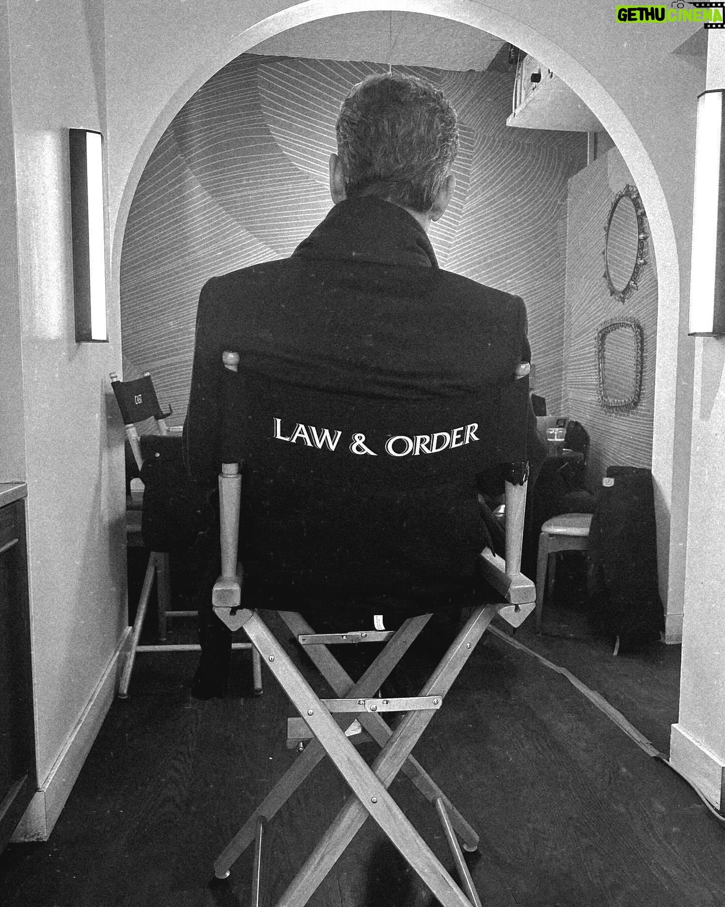 Tony Goldwyn - 44.2K Likes - Some very large shoes to fill! First episode finished as DA Nicholas Baxter. Thanks to the L&O fam for being so welcoming! #LawAndOrder @nbc @wolfentertainment