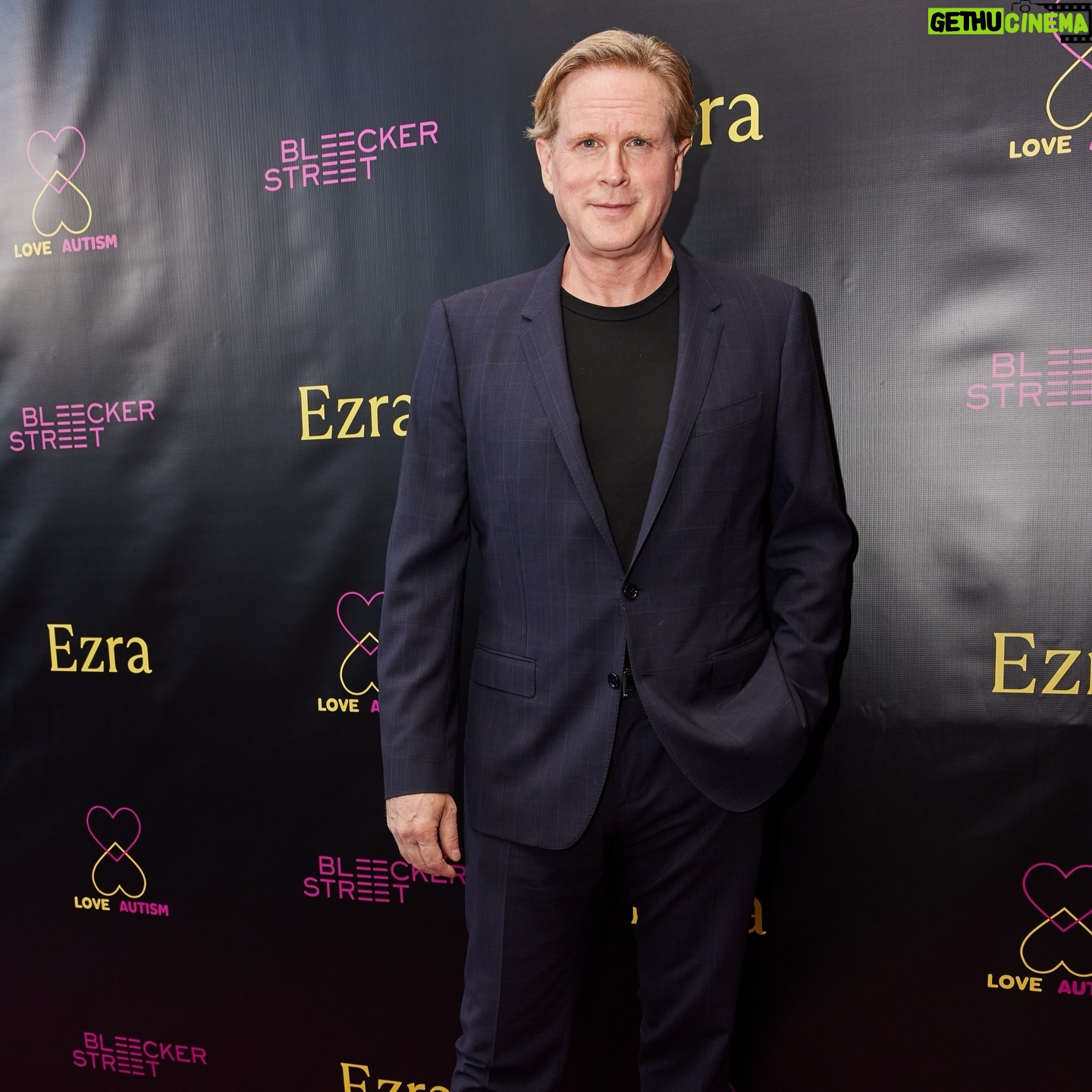 Tony Goldwyn - 6.9K Likes - @loveandautism 🤝 LA Premiere of EZRA ✨ Stars @bobby_cannavale and @williamfitzgeraldactor were in attendance with director @tonygoldwyn and screenwriter @tony_spiridakis! Shoutout to our incredible guests including @kerrywashington, @hatsbyabbey, @david_loveonthespectrum, Cary Elwes, and more! EZRA is opening in theaters May 31! #EzraMovie