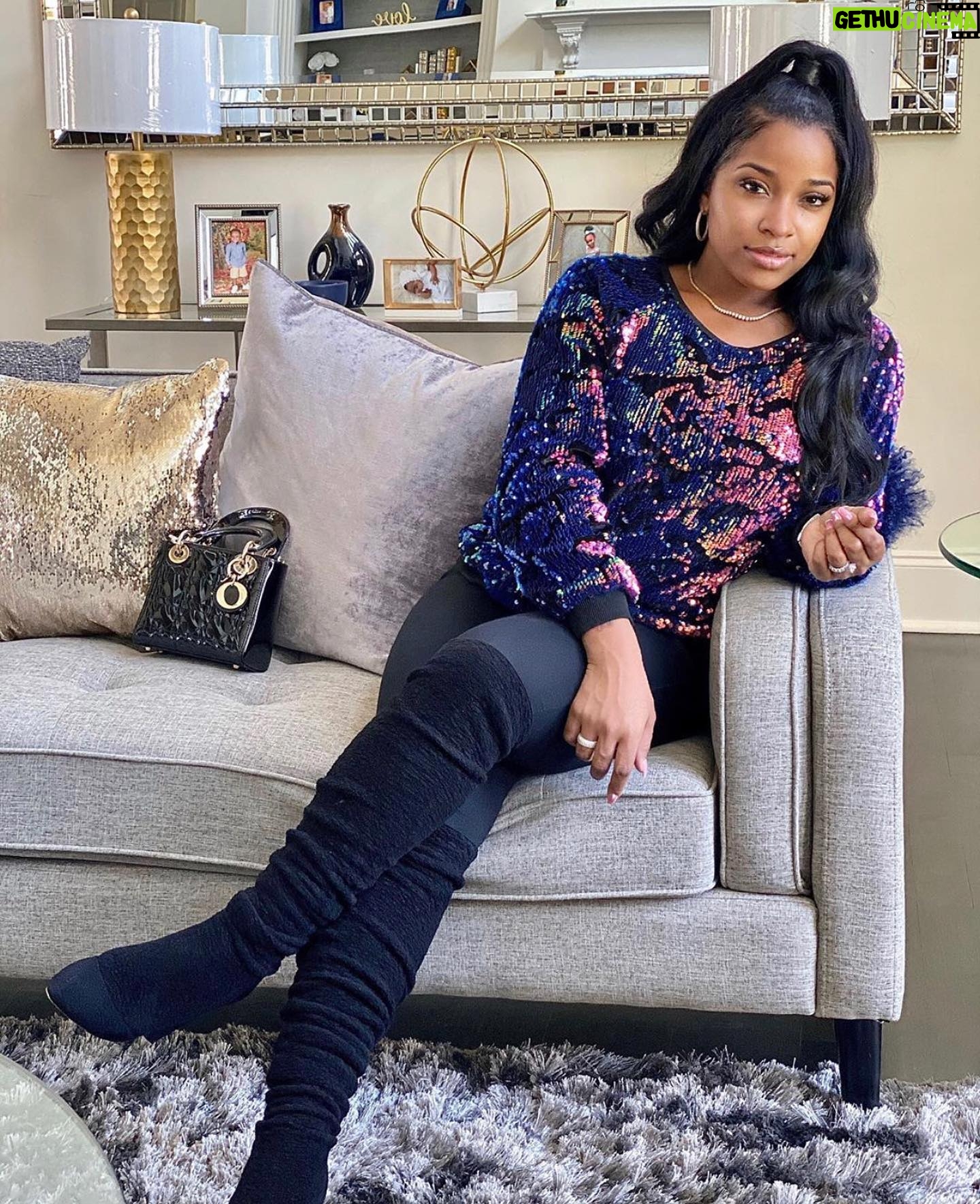 Toya Johnson - 697 Likes - It’s time for relaxation✨