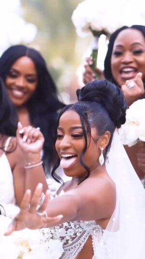 Toya Johnson Instagram - Issa Bride 👰🏾‍♀️ #rushingdowntheaisle #blacklove #blacklovepage
