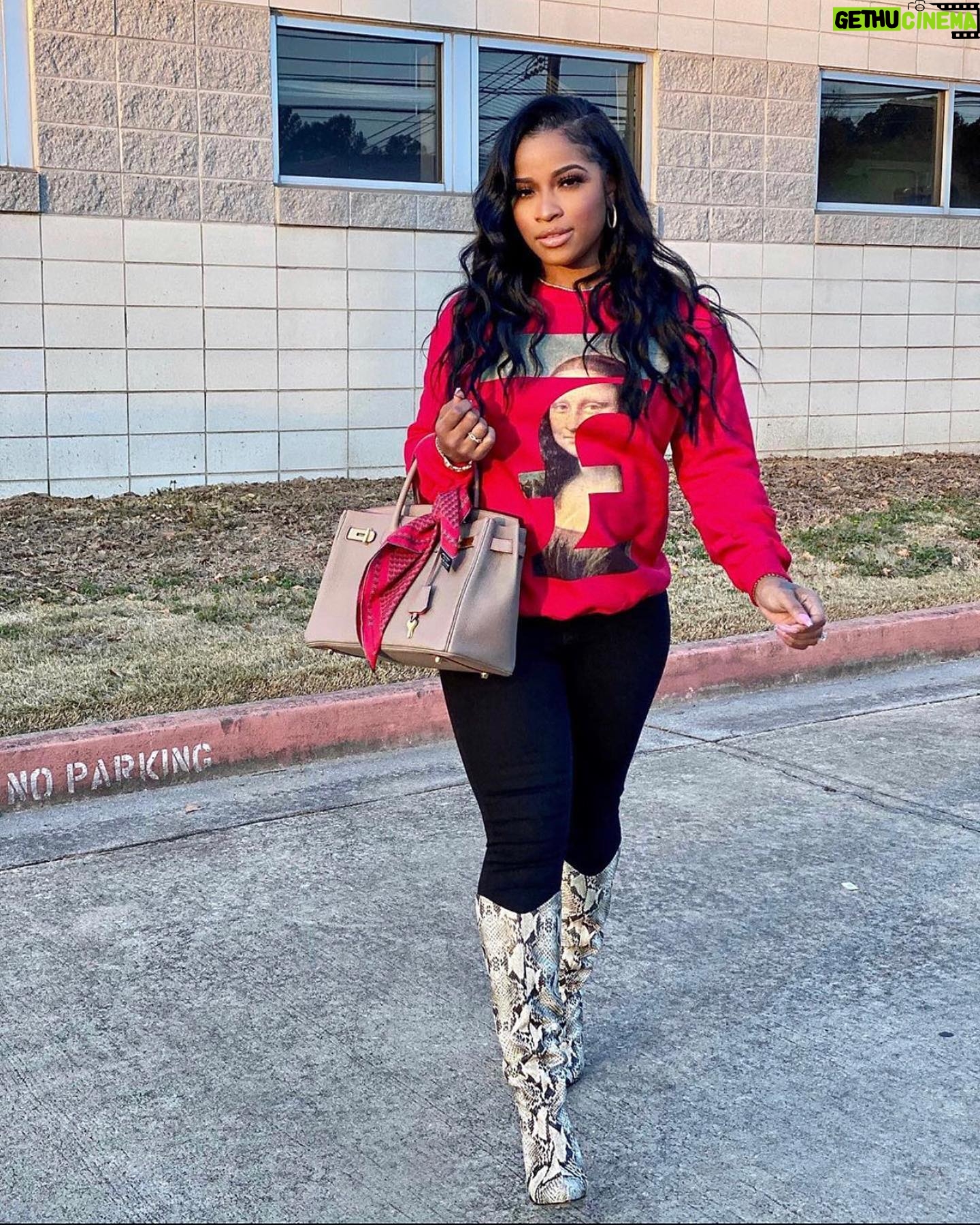 Toya Johnson - 1.8K Likes - Passion for fashion 🌹