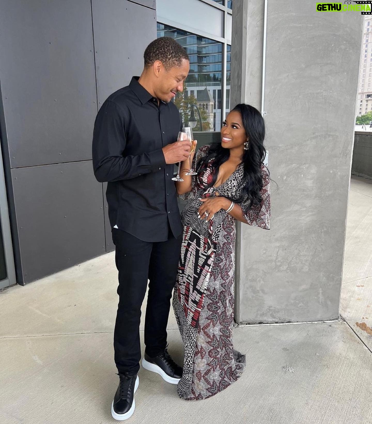 Toya Johnson - 694 Likes - Mr & Mrs. 😍🚨