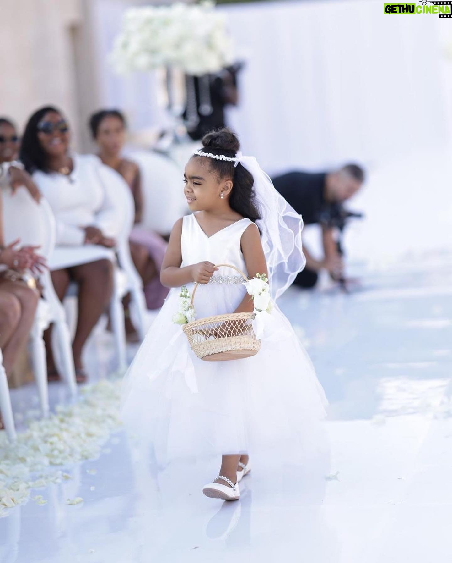 Toya Johnson - 1.2K Likes - #rushingdowntheaisle 🤍