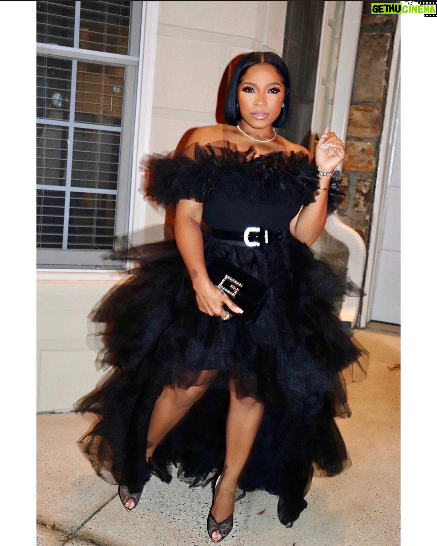 Toya Johnson - 1K Likes - Effortless ✨