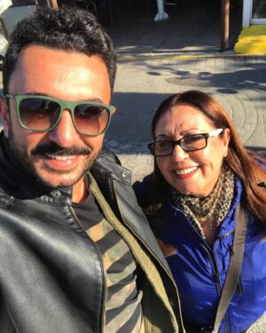 Toygan Avanoğlu Instagram - İyiki doğdun canım annem iyi ki annemsin canım benim @harikaavanoglu ❤️🧿