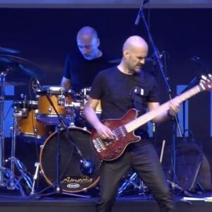 Toygar Işıklı Instagram - Çok güzeldi be! #çukur #soundtrack #stage #live #concert