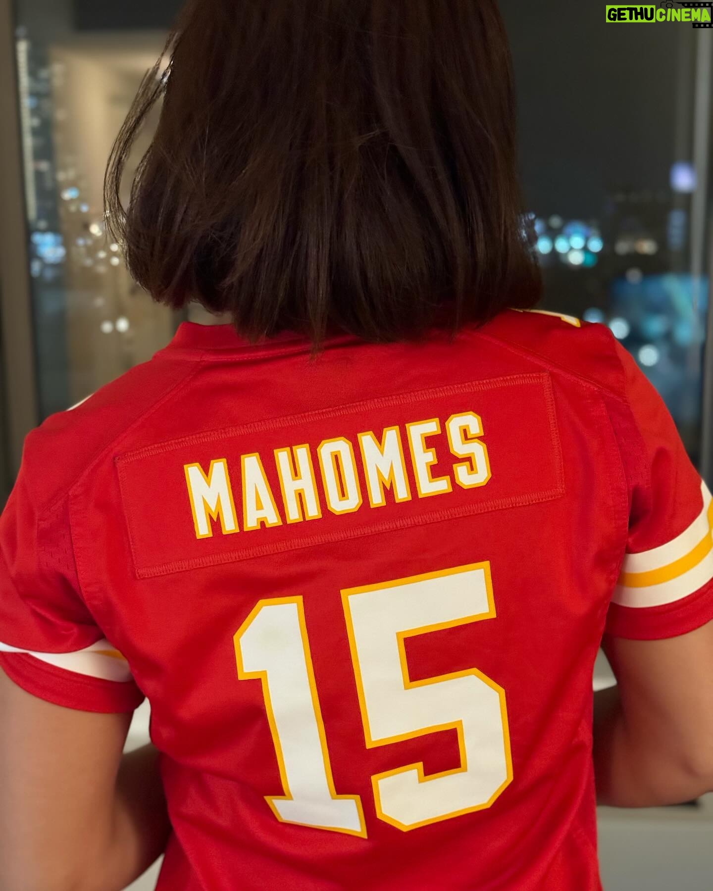 Trai Byers - 3 Likes - Winner, winner, chicken dinner!! Ya’ll know!!! Ain’t nobody better!!!!! @chiefs @ladygracebyers #redkingdom #wifeyinred
