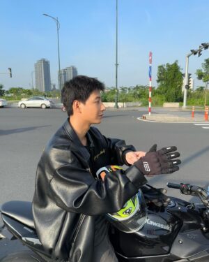 Trần Lê Đức Instagram - “Drive”