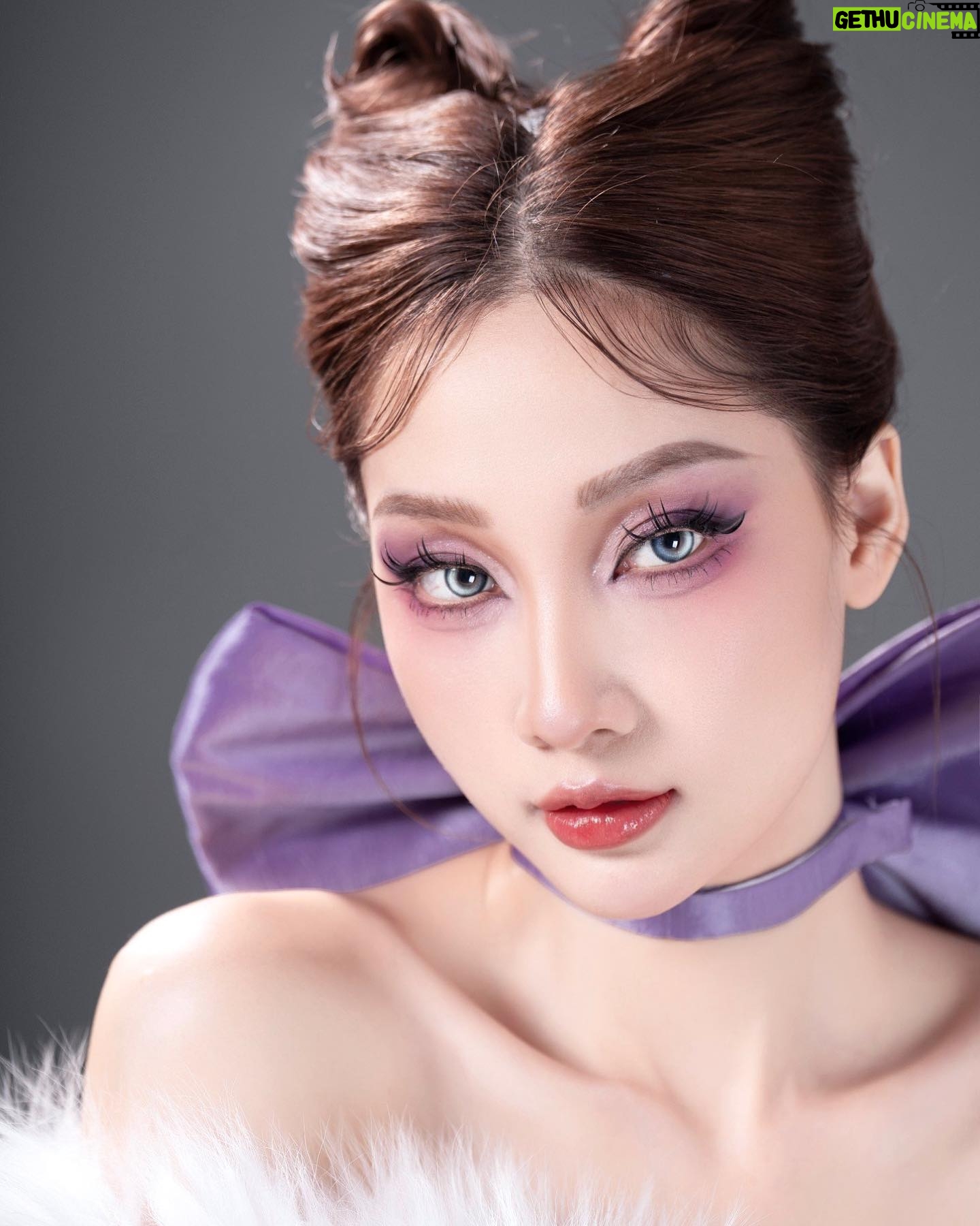 Trang Minh - 87 Likes - 𝑻𝒐𝒐𝒅𝒍𝒆𝒔 𝑮𝒂𝒍𝒐𝒓𝒆 💅🏻
Cô nàng Toodles dạo này hot quá, xâm chiếm khắp feed của tôi nên tôi phải lôi cô ấy ra ngoài đời thôi 🌸
Photo by Tachy